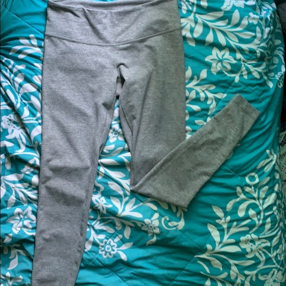 Full length lululemon wunder under leggings